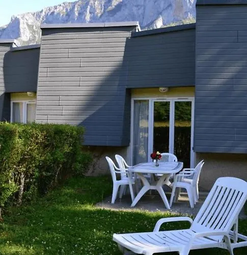 Du Quié * Les Cabannes (Ariege)