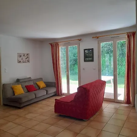 Et Du Quie Les Cabannes (Ariege)