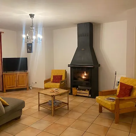 Et Du Quie Les Cabannes (Ariege)