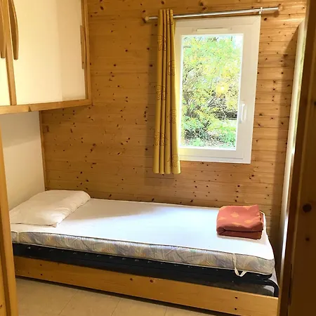 Et Du Quie Nyaraló Les Cabannes