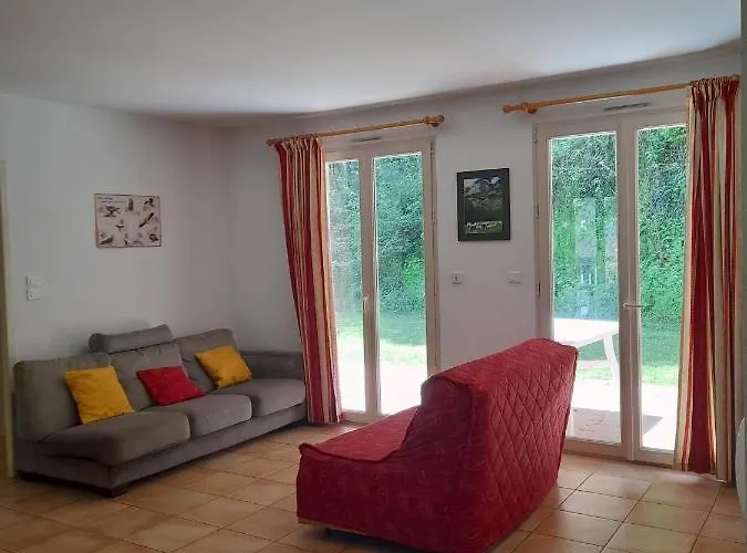 Et Du Quie Les Cabannes