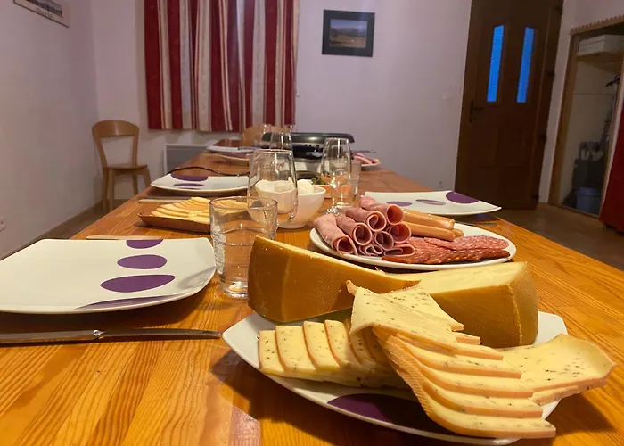 Et Du Quie Nyaraló Les Cabannes