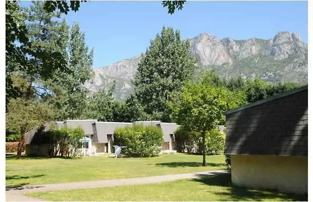 Nyaraló Et Du Quie Les Cabannes